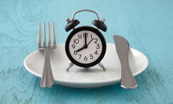 Guide To Fasting Types And Benefits For Health